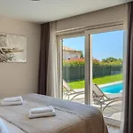 Modern Blagdan With Pool In Porec Willa