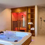 Modern Blagdan With Pool In Porec Willa *