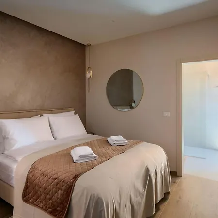 Modern Blagdan With Pool In Porec Villa Nova Vas