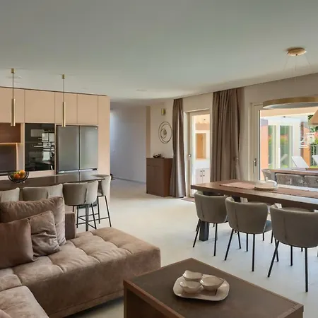 Modern Blagdan With Pool In Porec * Nova Vas