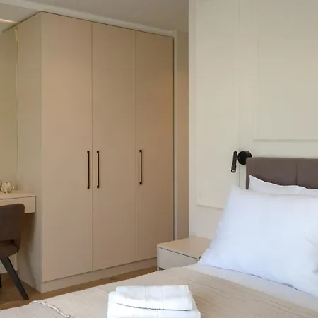 Villa Modern Blagdan With Pool In Porec *