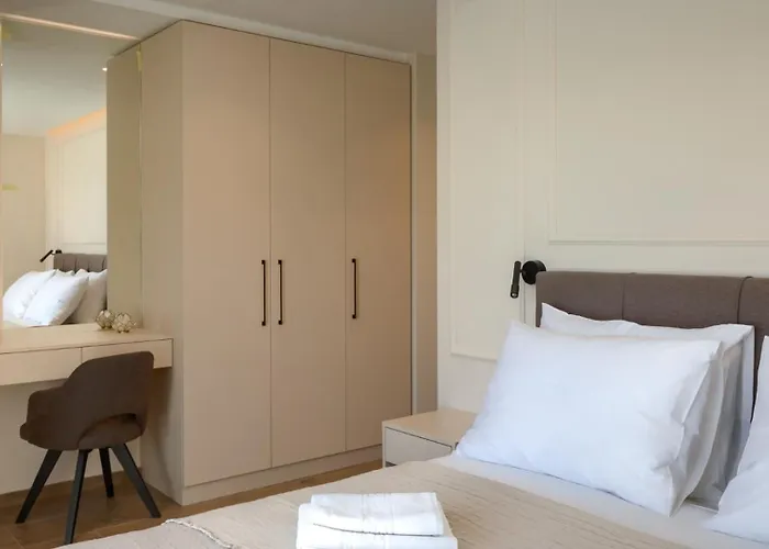 Vila Modern Blagdan With Pool In Porec *