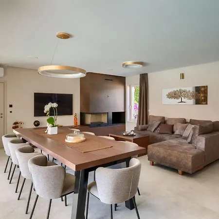 Вилла Modern Blagdan With Pool In Porec *