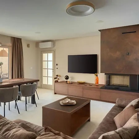 Вилла Modern Blagdan With Pool In Porec Нова-Вас